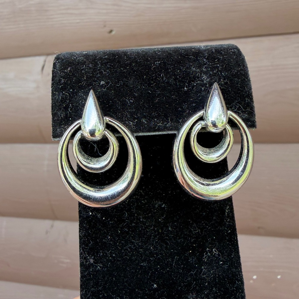 Trifari Door‎ Knocker Earrings Women Silver Tone Vintage Double Hoop Drop